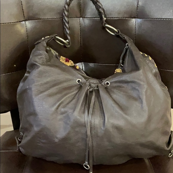 Beautiful embroidered hobo bag - Picture 5 of 10